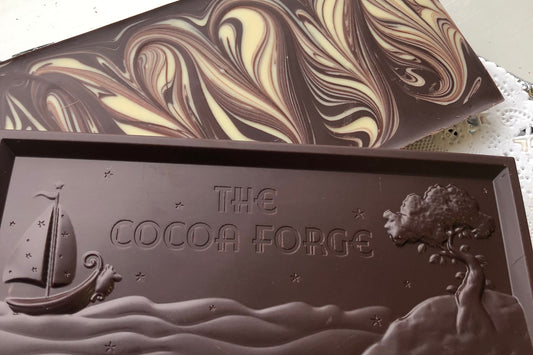 The Light in the Darkness (Ecocacao 85% swirled with Caramelized White 33%)